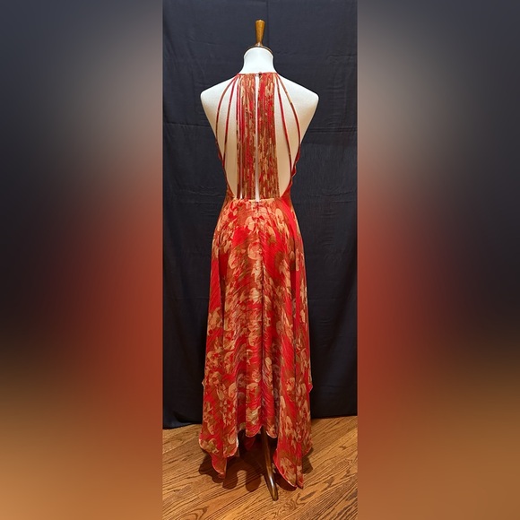 NWT HALSTON HERITAGE
Strappy Handkerchief-Hem Maxi Dress SZ 8 - Picture 6 of 11